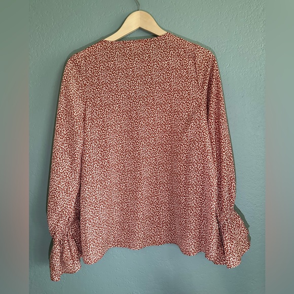 Leopard Print Top - Picture 2 of 8